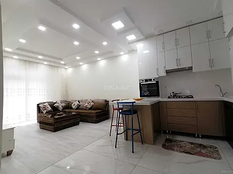 Kirayə verilir 2 otaqlı mənzil 70 m²