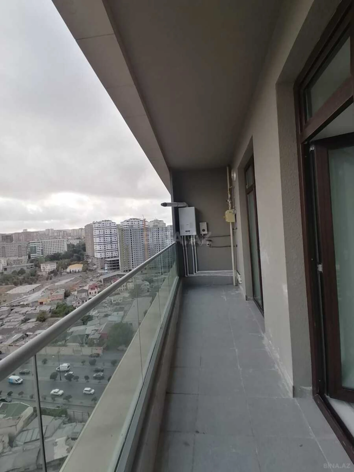 Kirayə verilir 2 otaqlı mənzil 70 m²