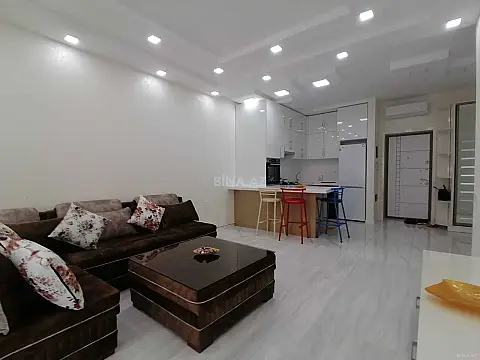 Kirayə verilir 2 otaqlı mənzil 70 m²