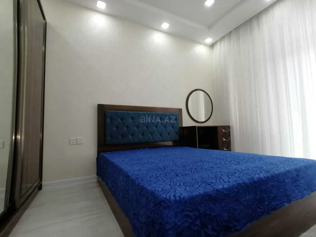 Kirayə verilir 2 otaqlı mənzil 70 m²