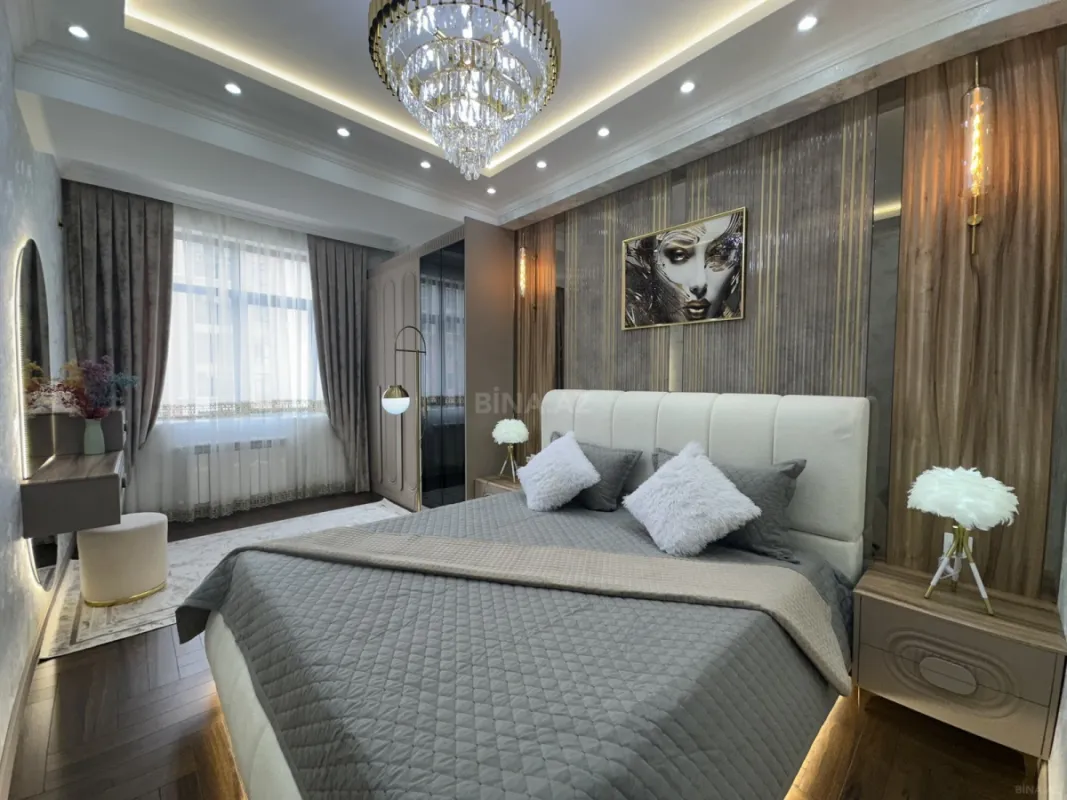 Satılır 3 otaqlı mənzil 129 m²