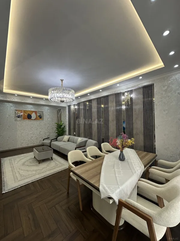 Satılır 3 otaqlı mənzil 129 m²