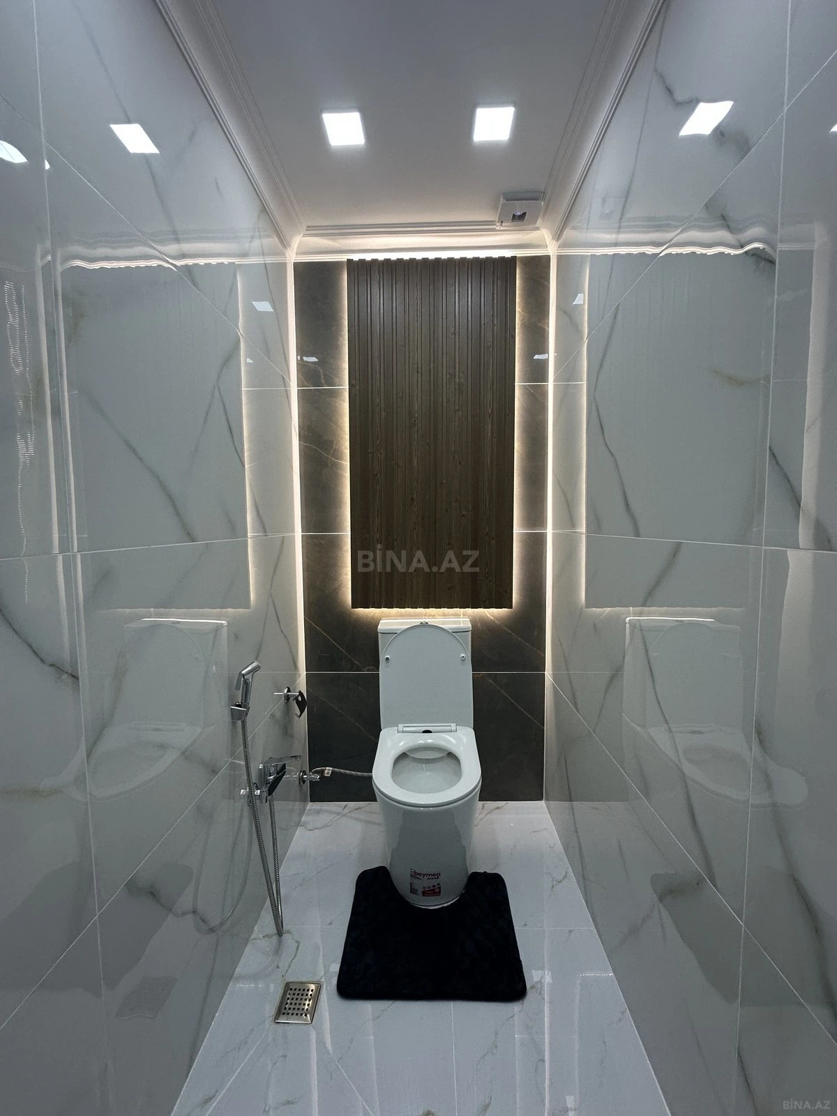 Satılır 3 otaqlı mənzil 129 m²