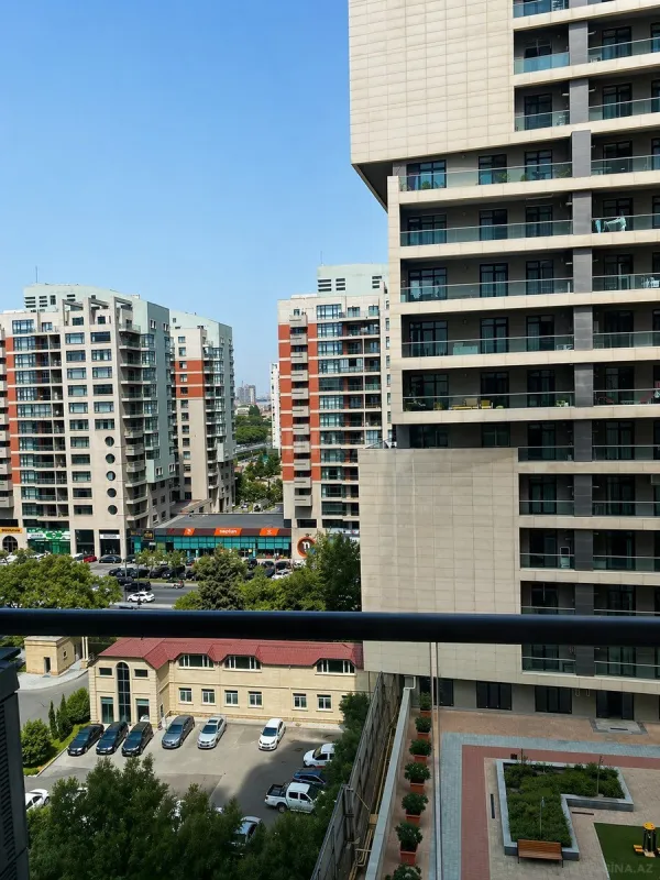 Kirayə verilir 3 otaqlı mənzil 147 m²