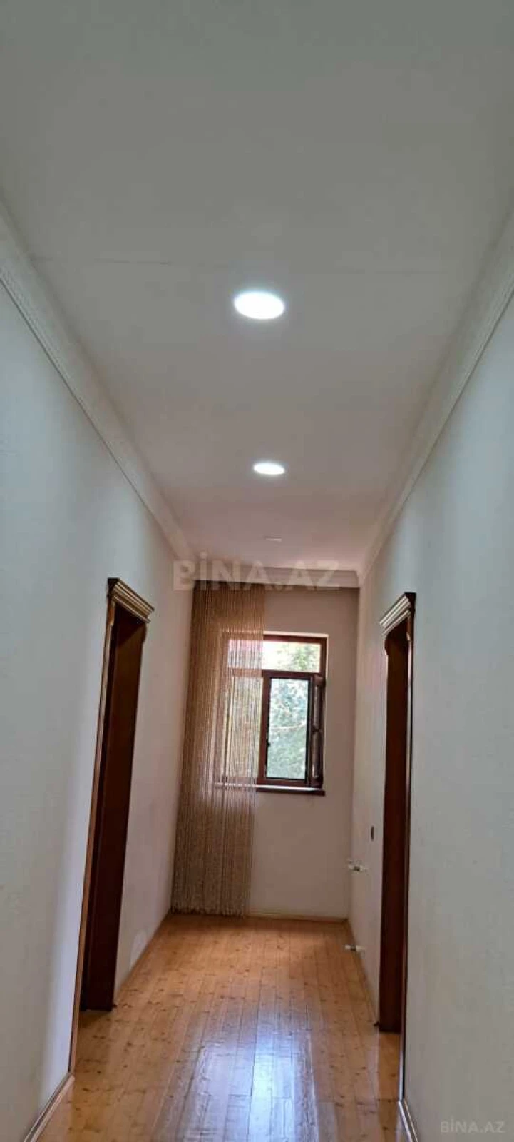 Satılır 4 otaqlı həyət evi 180 m²