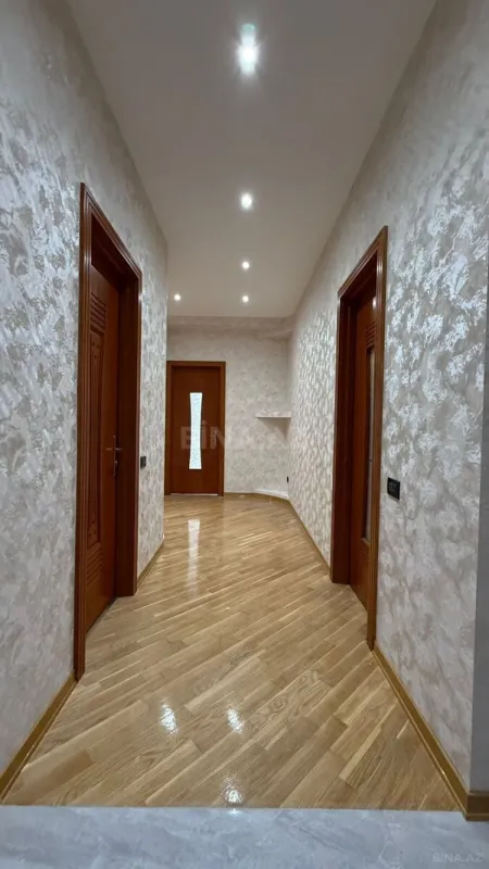 Satılır 3 otaqlı mənzil 120 m²