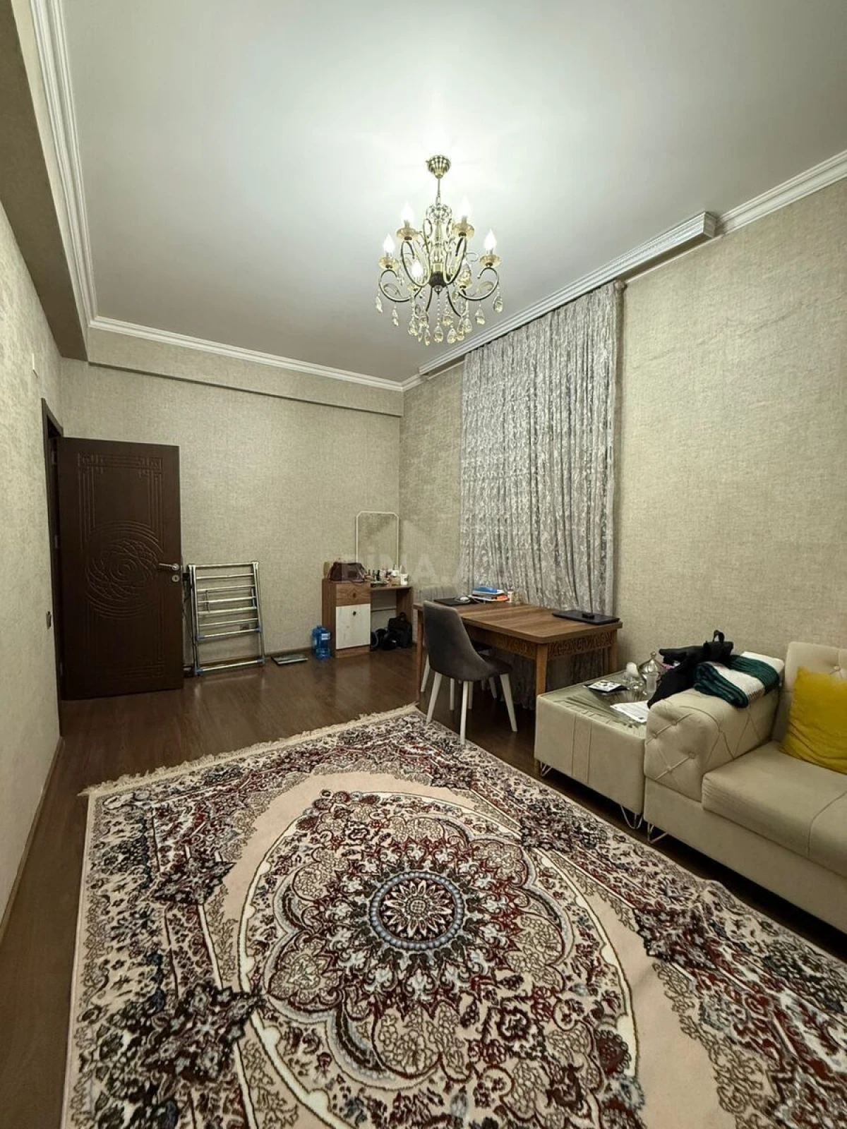 Satılır 2 otaqlı mənzil 65 m²