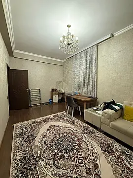 Satılır 2 otaqlı mənzil 65 m²
