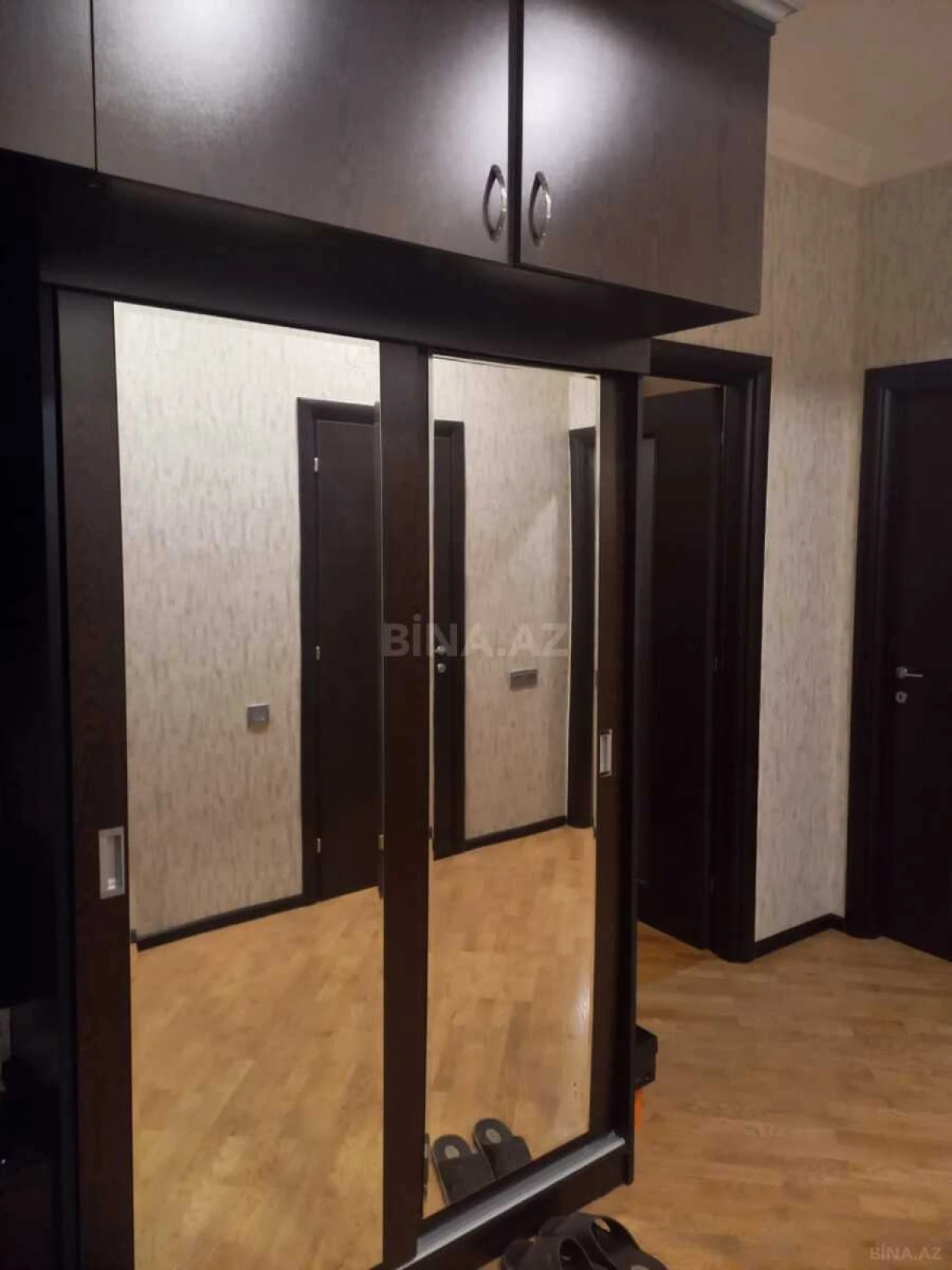 Kirayə verilir 2 otaqlı mənzil 100 m²
