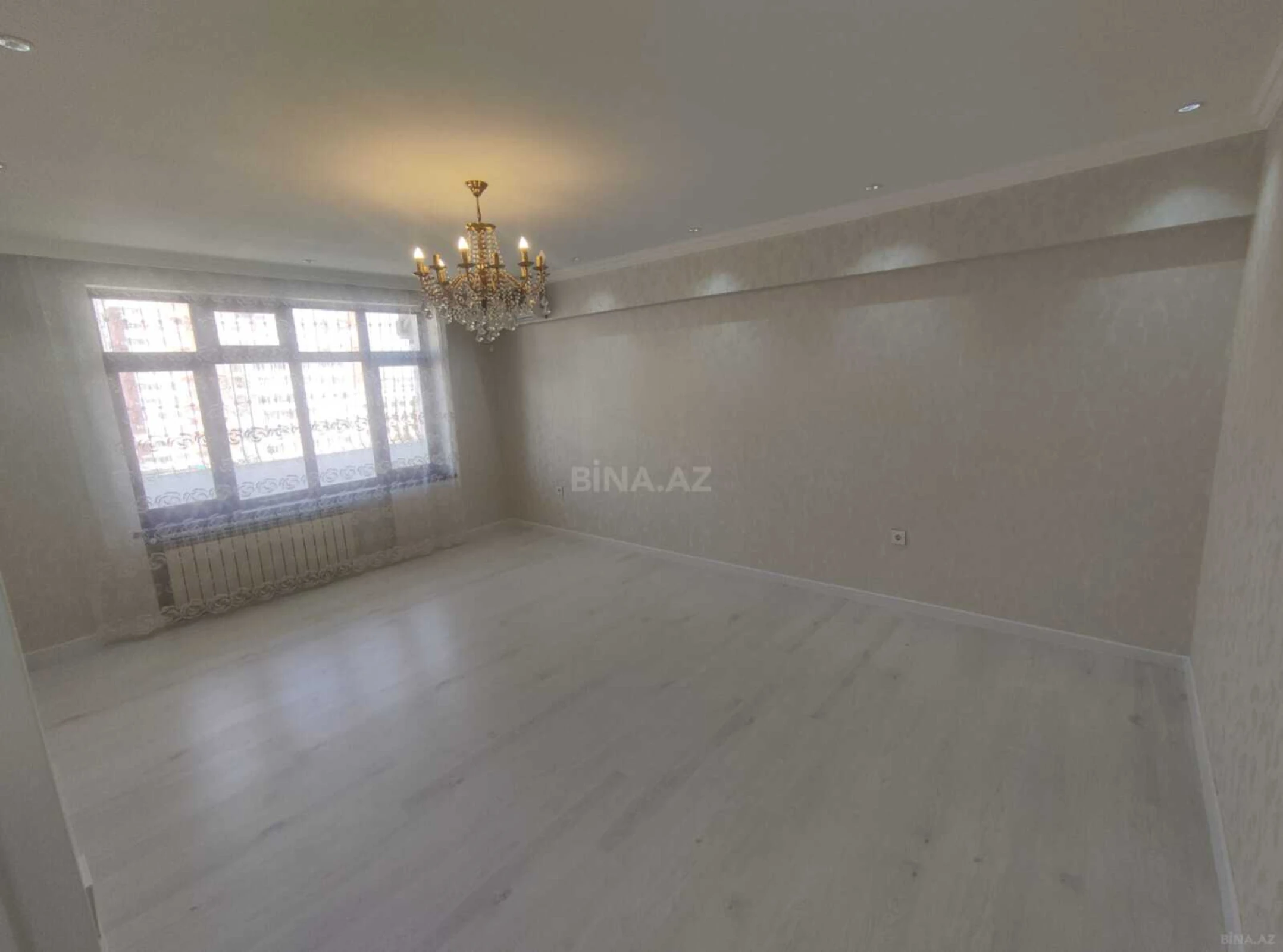 Kirayə verilir 2 otaqlı mənzil 70 m²