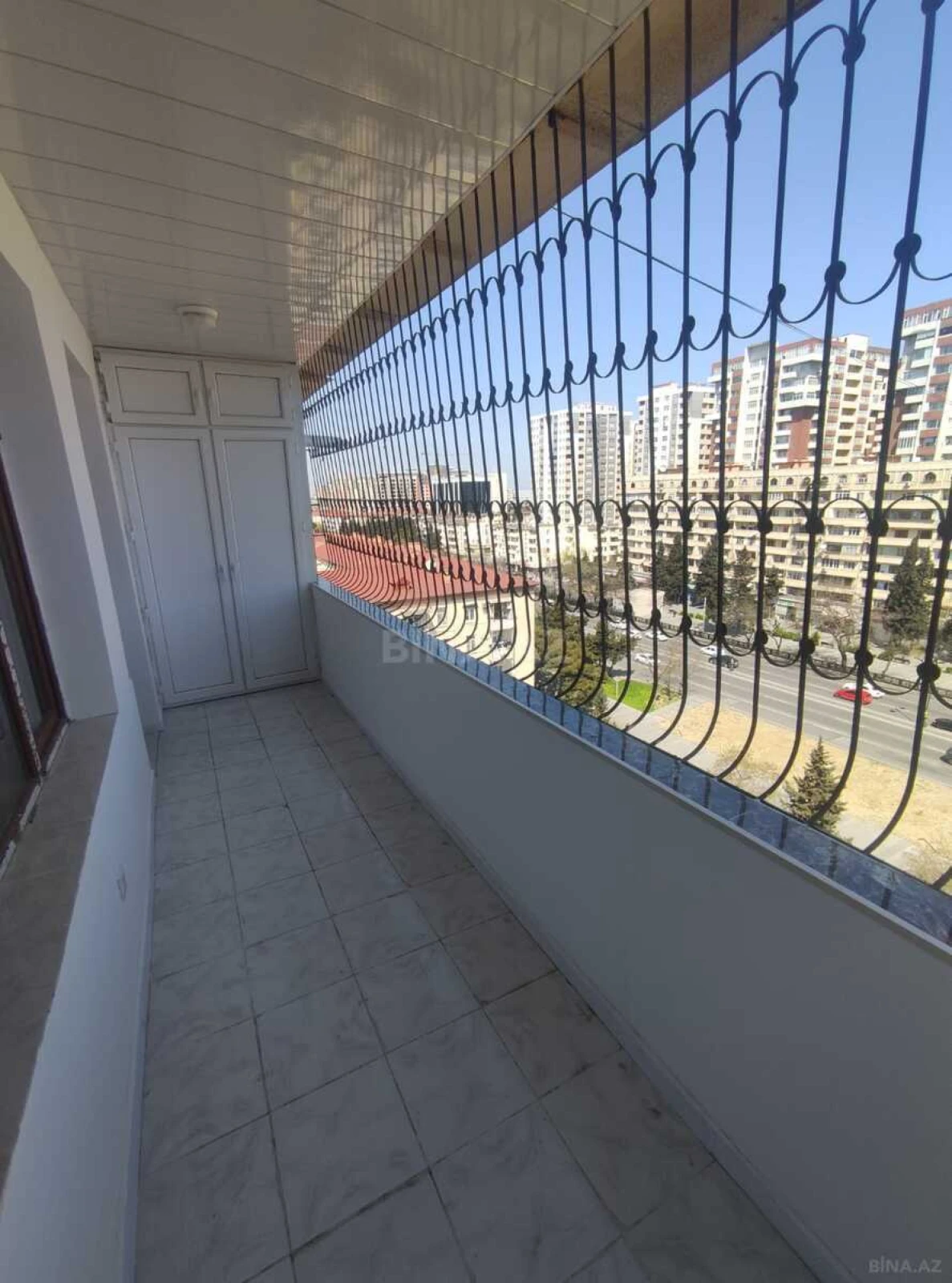 Kirayə verilir 2 otaqlı mənzil 70 m²