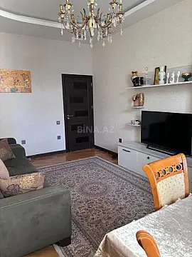 Satılır 3 otaqlı mənzil 110 m²