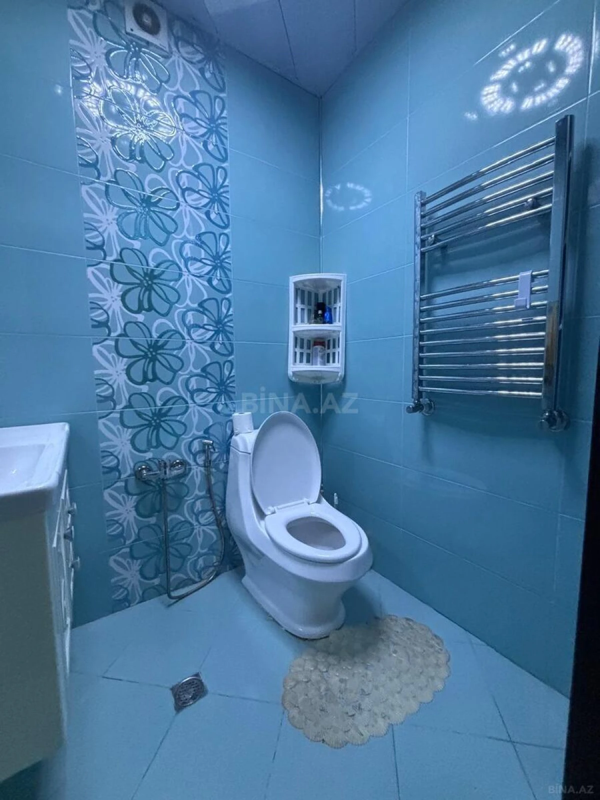 Satılır 3 otaqlı mənzil 110 m²