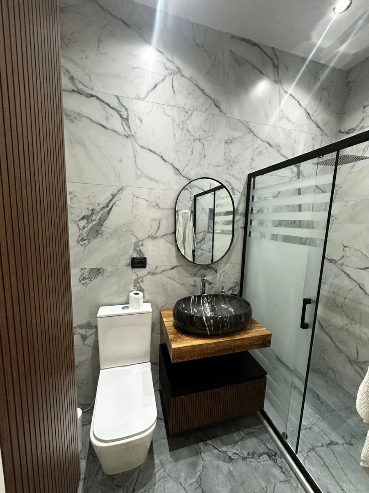 Satılır 5 otaqlı həyət evi 250 m²