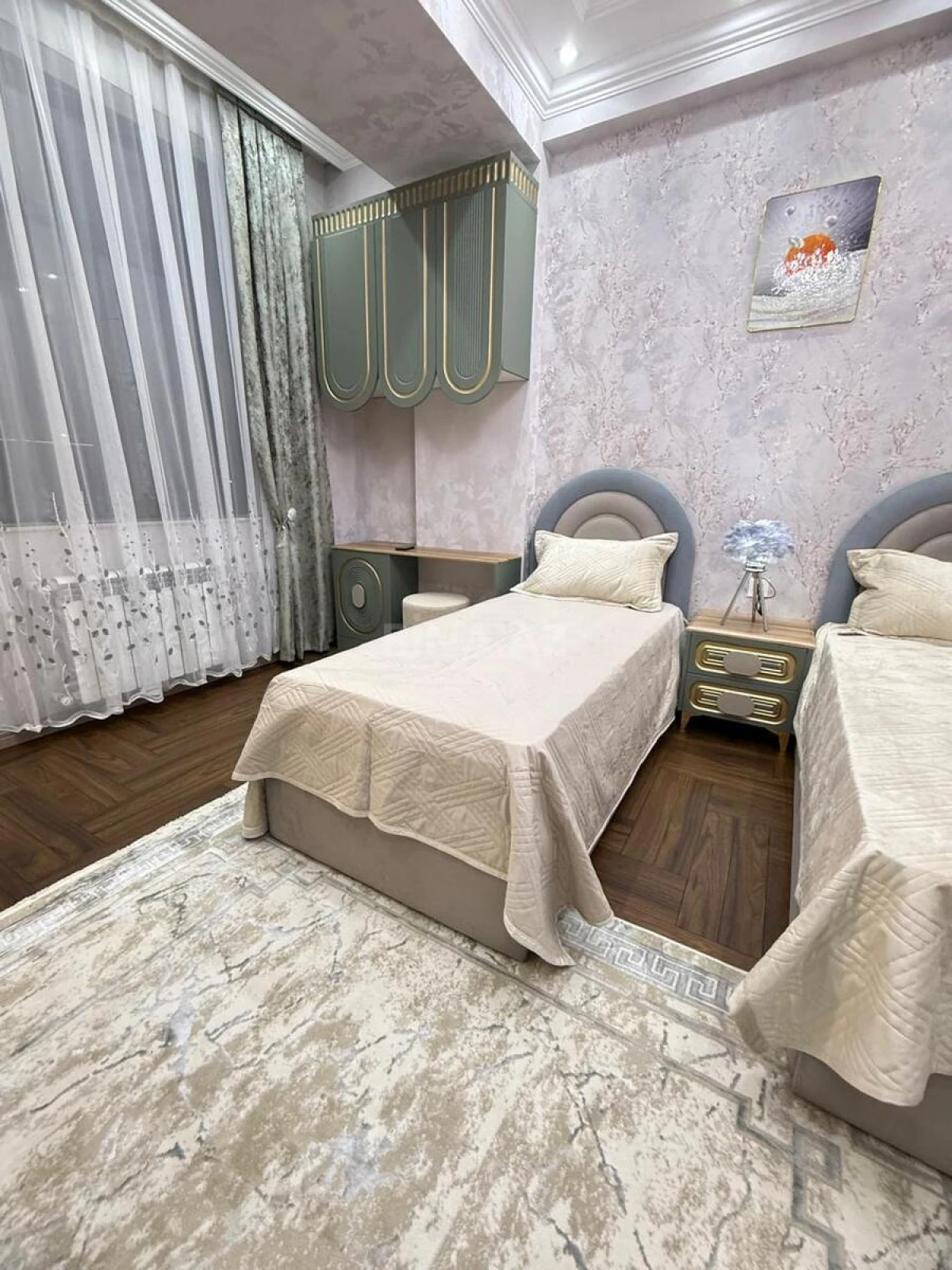 Satılır 3 otaqlı mənzil 130.5 m²
