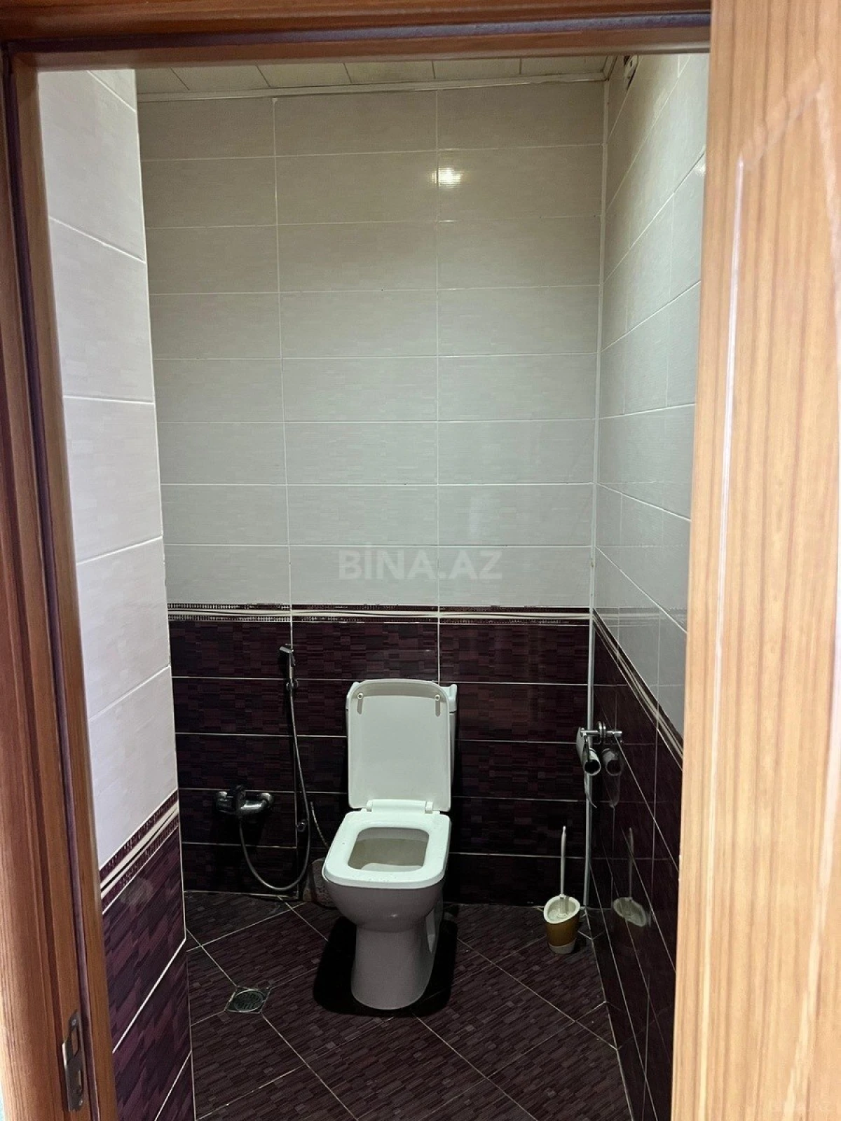 Kirayə verilir 2 otaqlı mənzil 75 m²