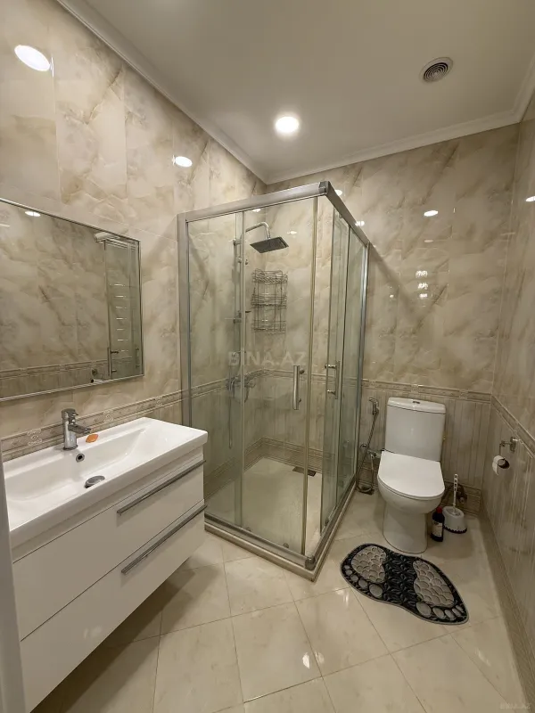 Kirayə verilir 2 otaqlı mənzil 100 m²