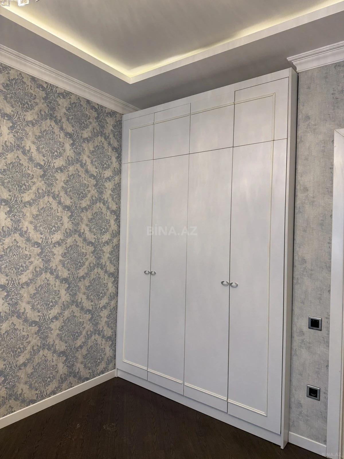 Kirayə verilir 2 otaqlı mənzil 100 m²
