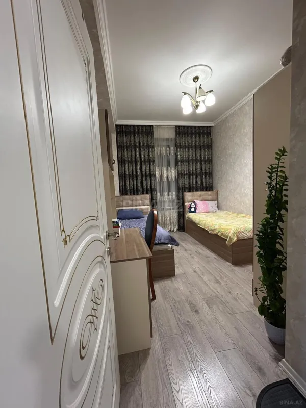 Satılır 3 otaqlı mənzil 70 m²