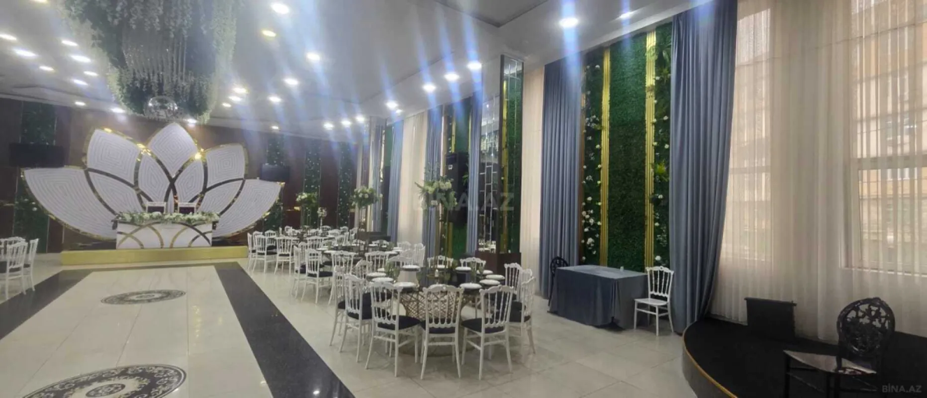 Kirayə verilir obyekt 1048.2 m²