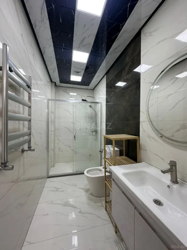 Kirayə verilir 2 otaqlı mənzil 90 m²