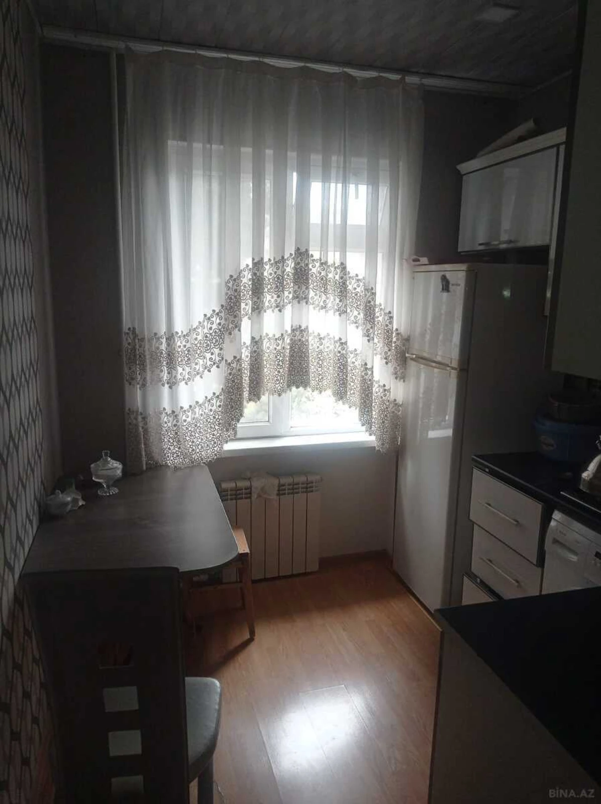 Satılır 4 otaqlı mənzil 75 m²