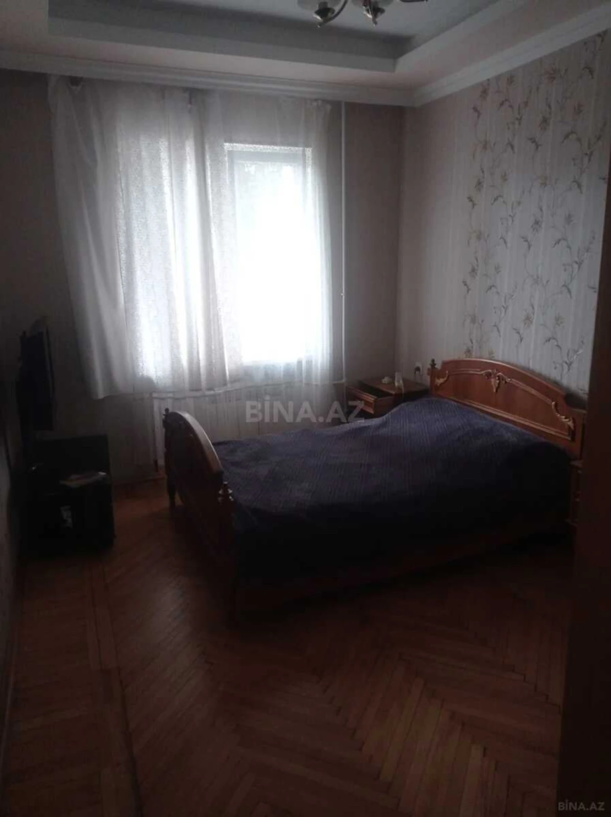 Satılır 4 otaqlı mənzil 75 m²