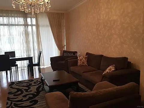 Kirayə verilir 3 otaqlı mənzil 170 m² — Bakı 3 otaq 170.00 m²