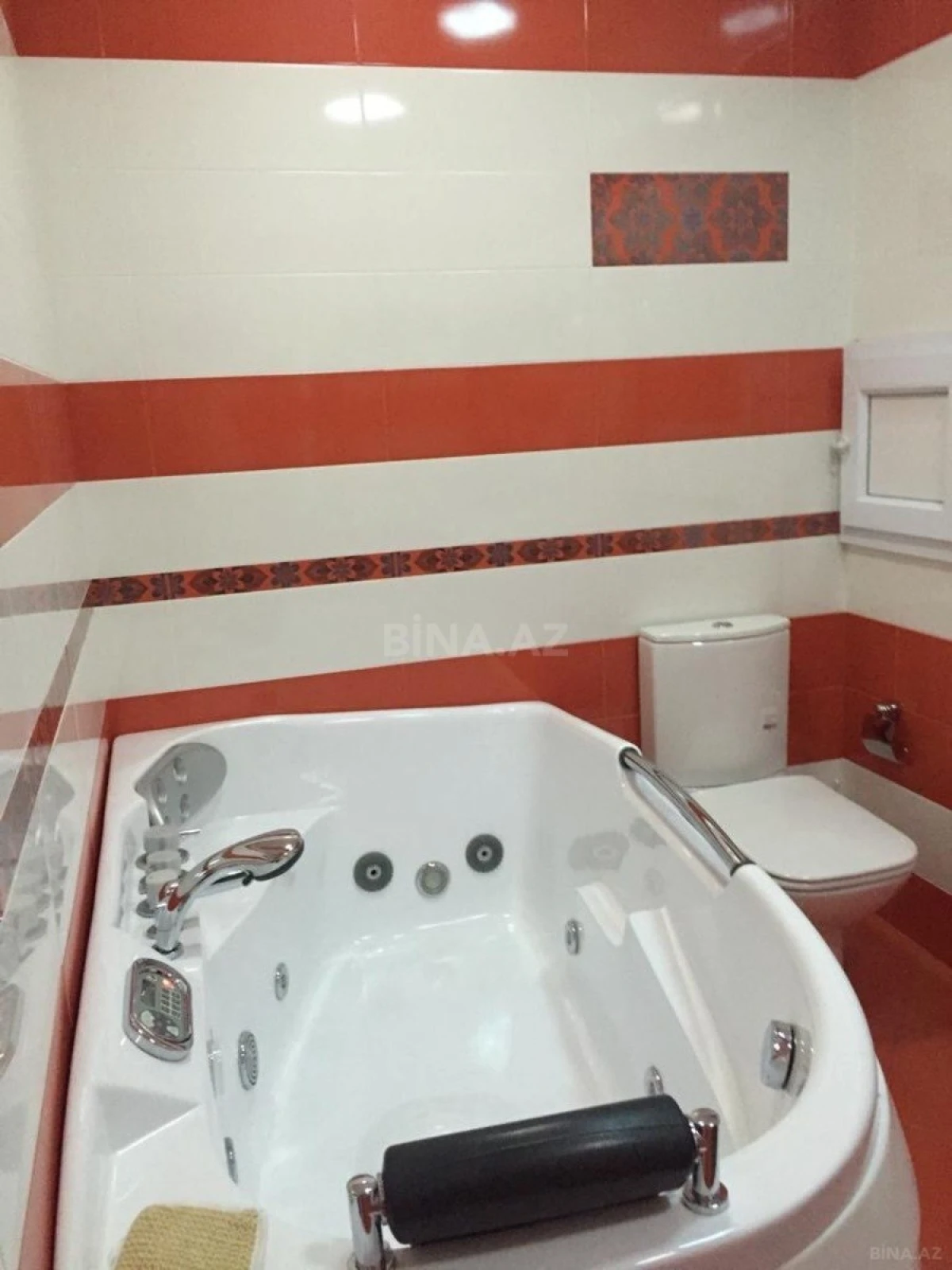 Kirayə verilir 3 otaqlı mənzil 170 m²