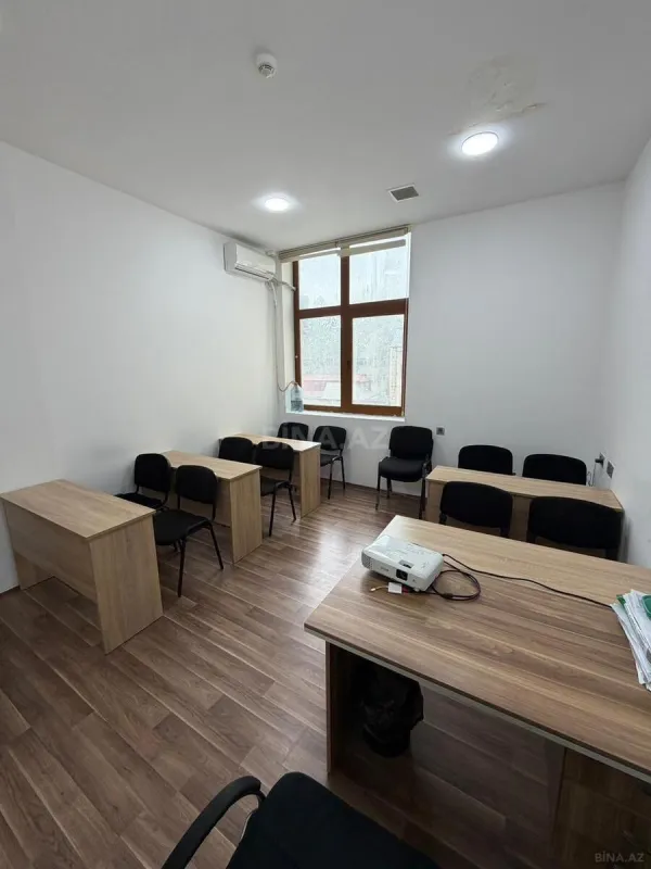 Kirayə verilir 1 otaqlı ofis 20 m²