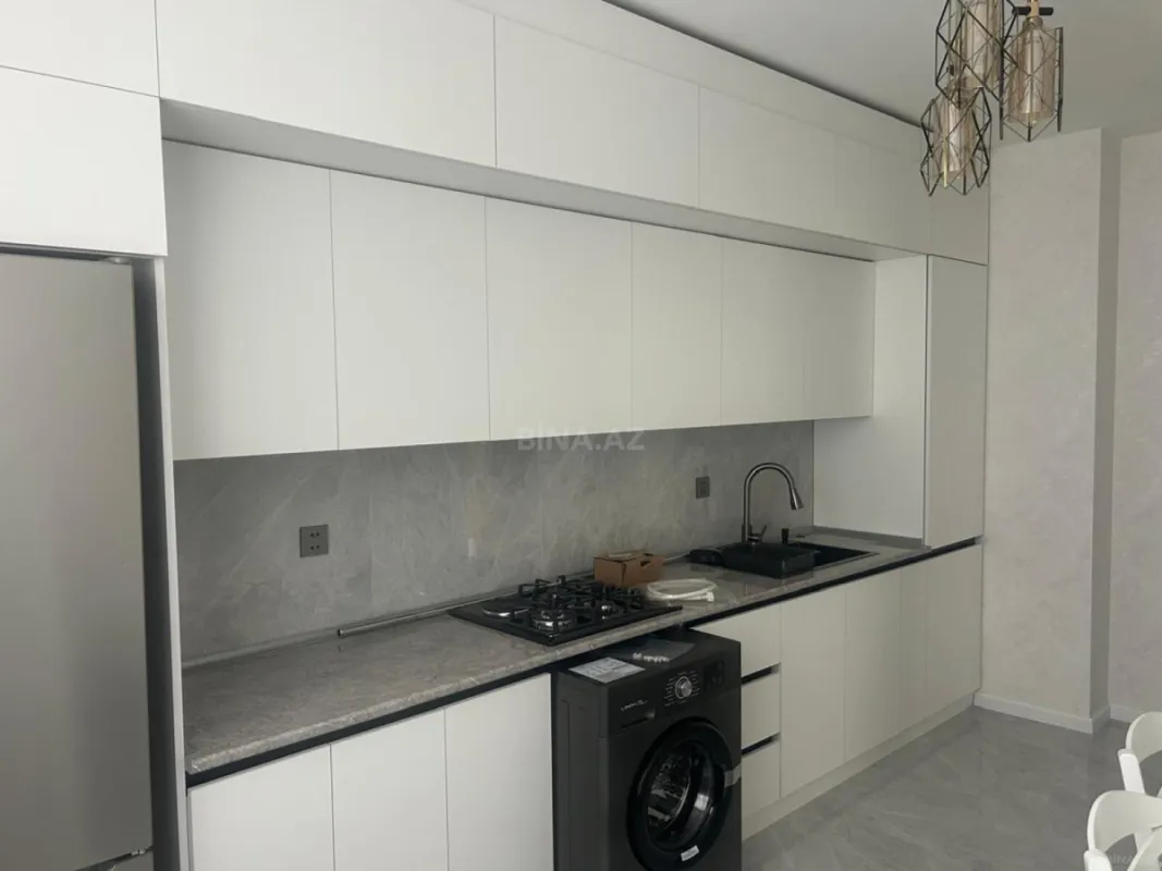 Kirayə verilir 3 otaqlı mənzil 105 m²