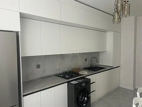 Kirayə verilir 3 otaqlı mənzil 105 m²