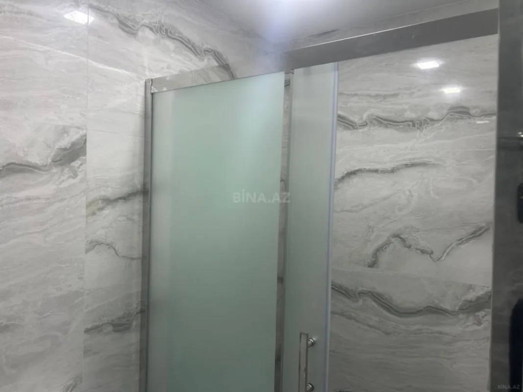 Kirayə verilir 3 otaqlı mənzil 105 m²