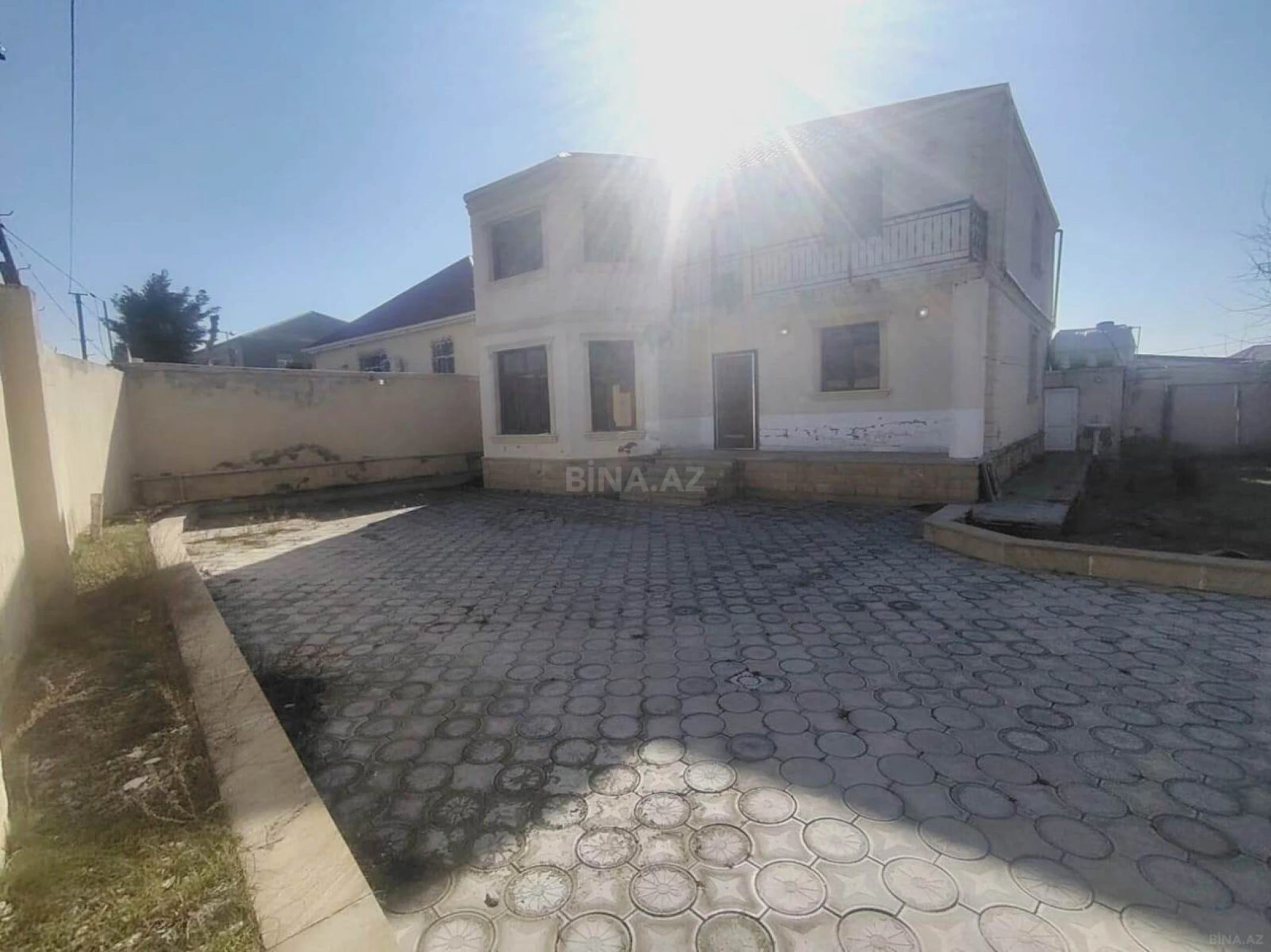 Satılır 7 otaqlı həyət evi 220 m²