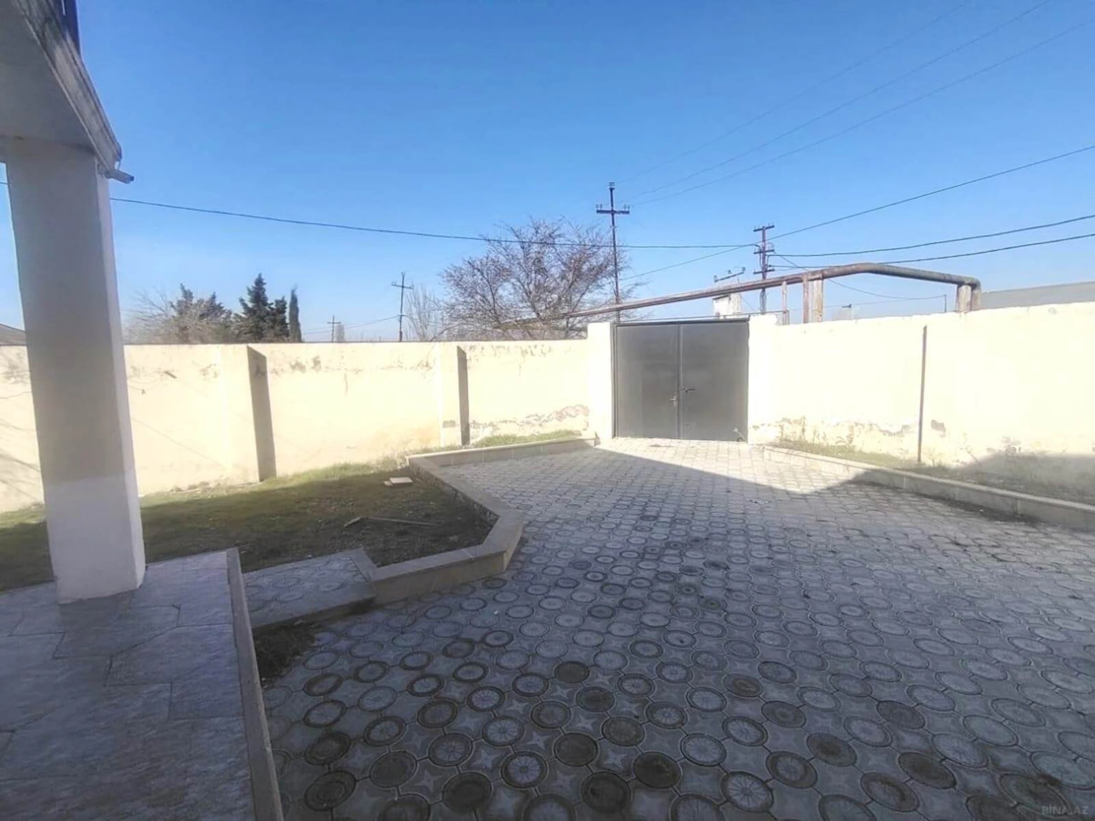 Satılır 7 otaqlı həyət evi 220 m²