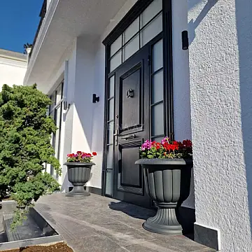 Satılır 7 otaqlı həyət evi 450 m²