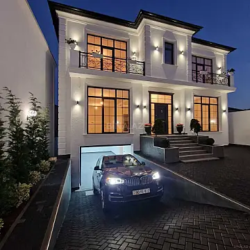 Satılır 7 otaqlı həyət evi 450 m²