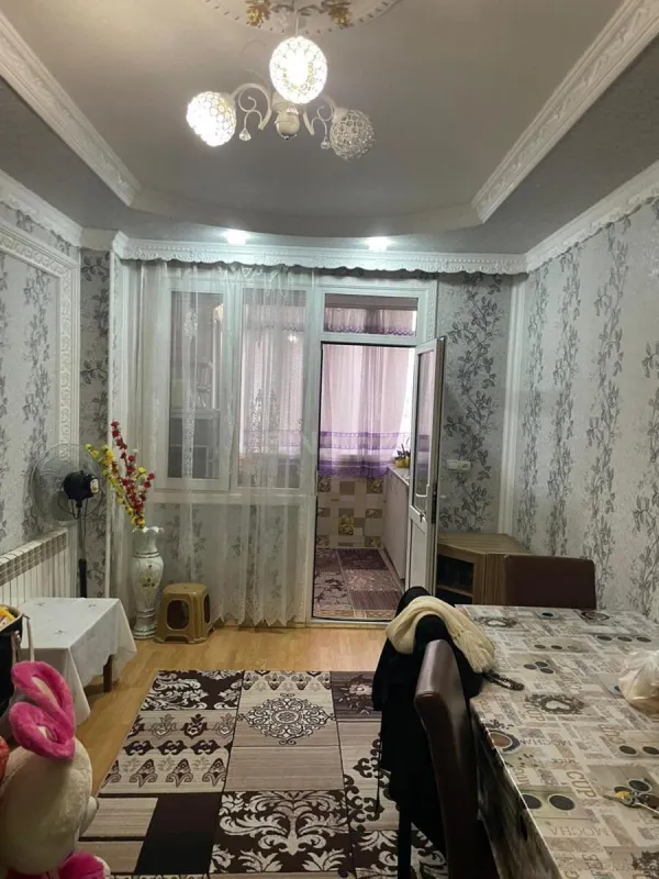 Kirayə verilir 2 otaqlı mənzil 50 m²