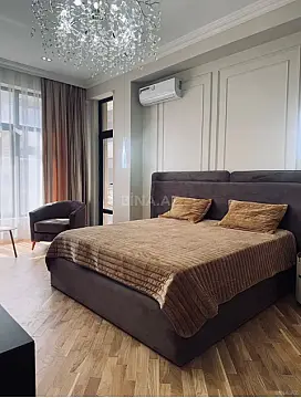Kirayə verilir 3 otaqlı mənzil 150 m² — Bakı 3 otaq 150.00 m²