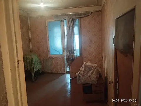 Satılır 5 otaqlı mənzil 100 m²