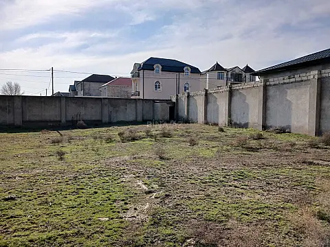 Satılır torpaq sahəsi 4 m²