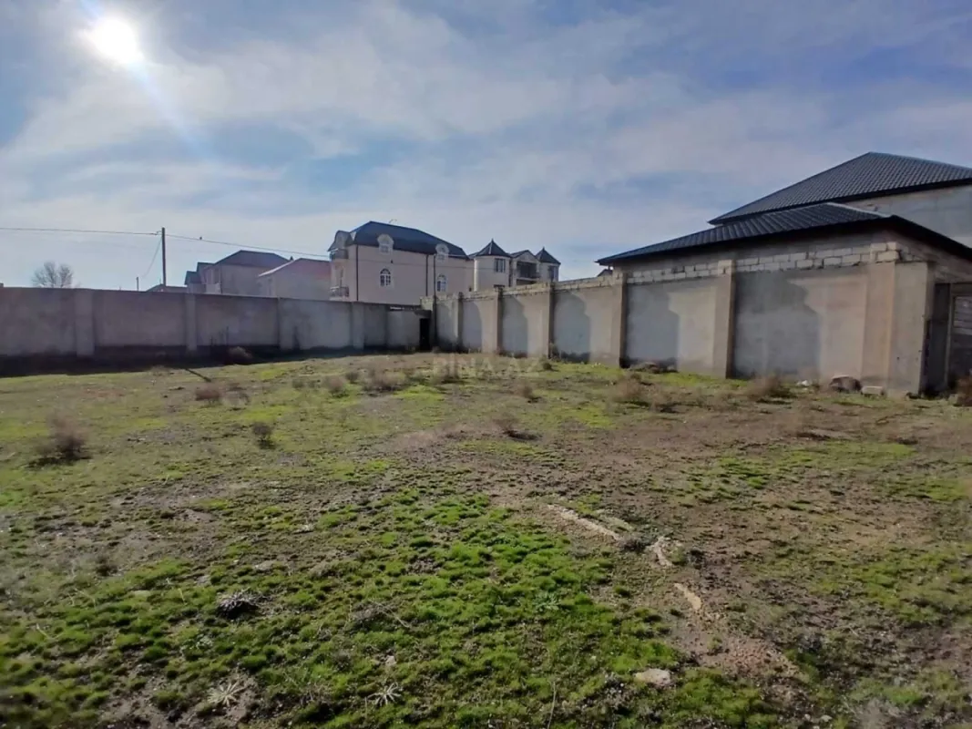 Satılır torpaq sahəsi 4 m²