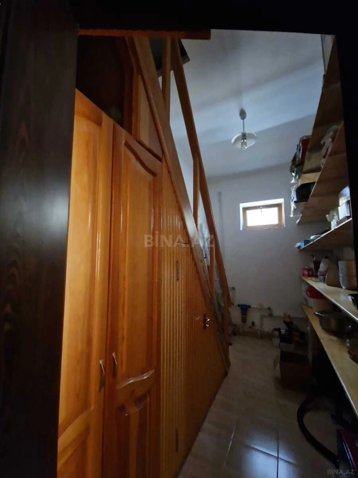 Satılır 7 otaqlı həyət evi 450 m²