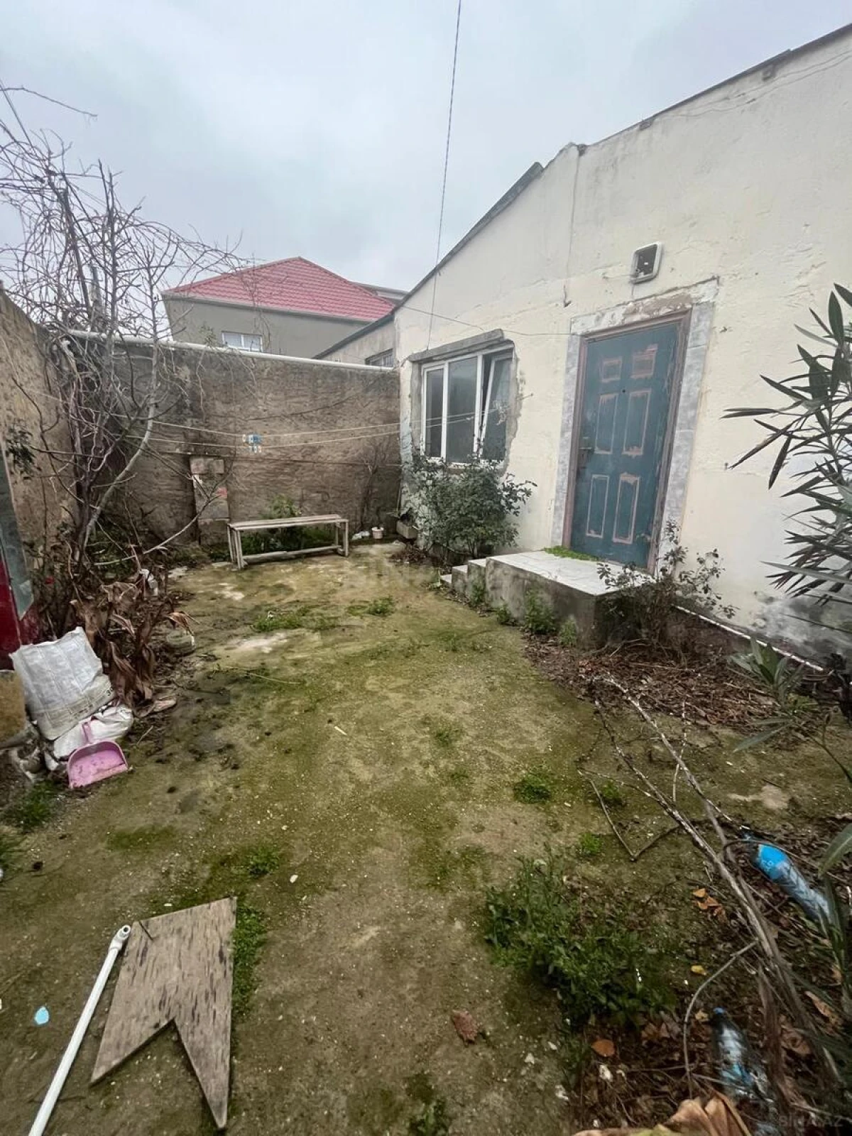 Satılır 3 otaqlı həyət evi 100 m²