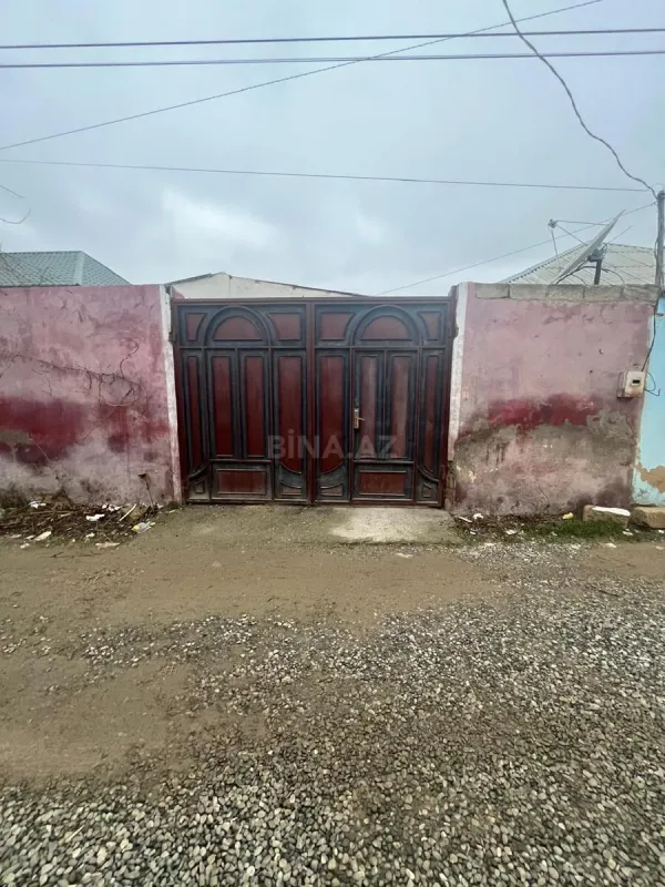 Satılır 3 otaqlı həyət evi 100 m²