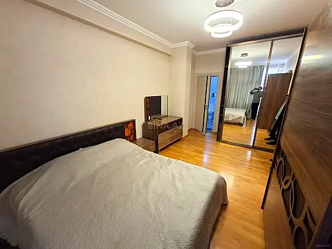 Kirayə verilir 3 otaqlı mənzil 110 m²