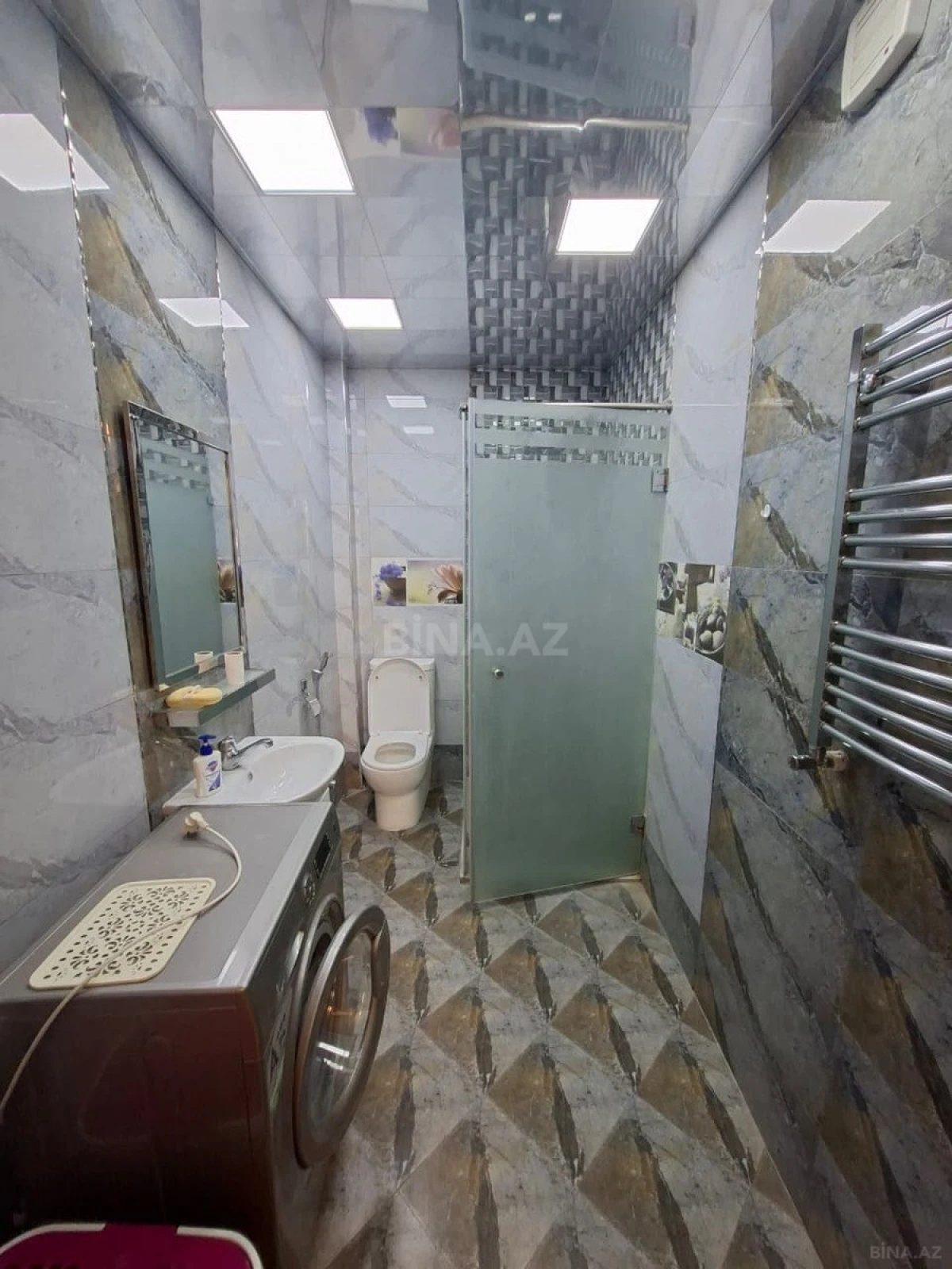 Kirayə verilir 3 otaqlı mənzil 110 m²