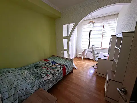 Kirayə verilir 3 otaqlı mənzil 110 m²