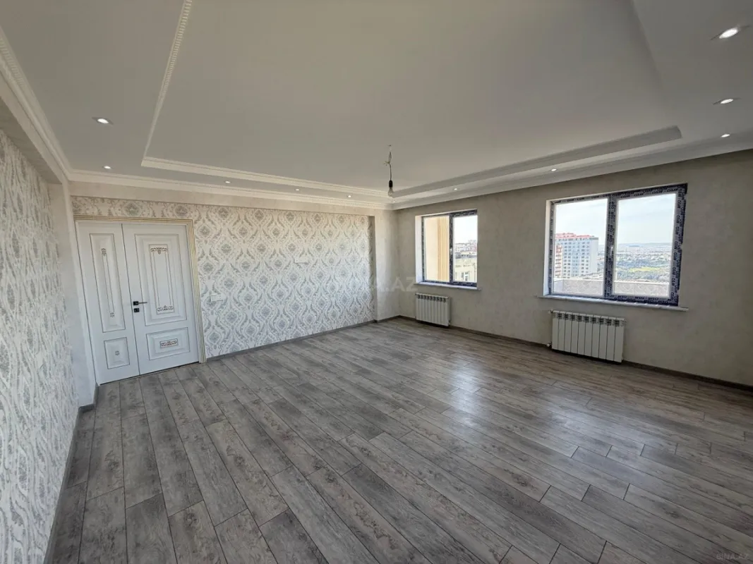 Satılır 3 otaqlı mənzil 120 m²