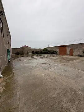 Satılır 3 otaqlı həyət evi 220 m²